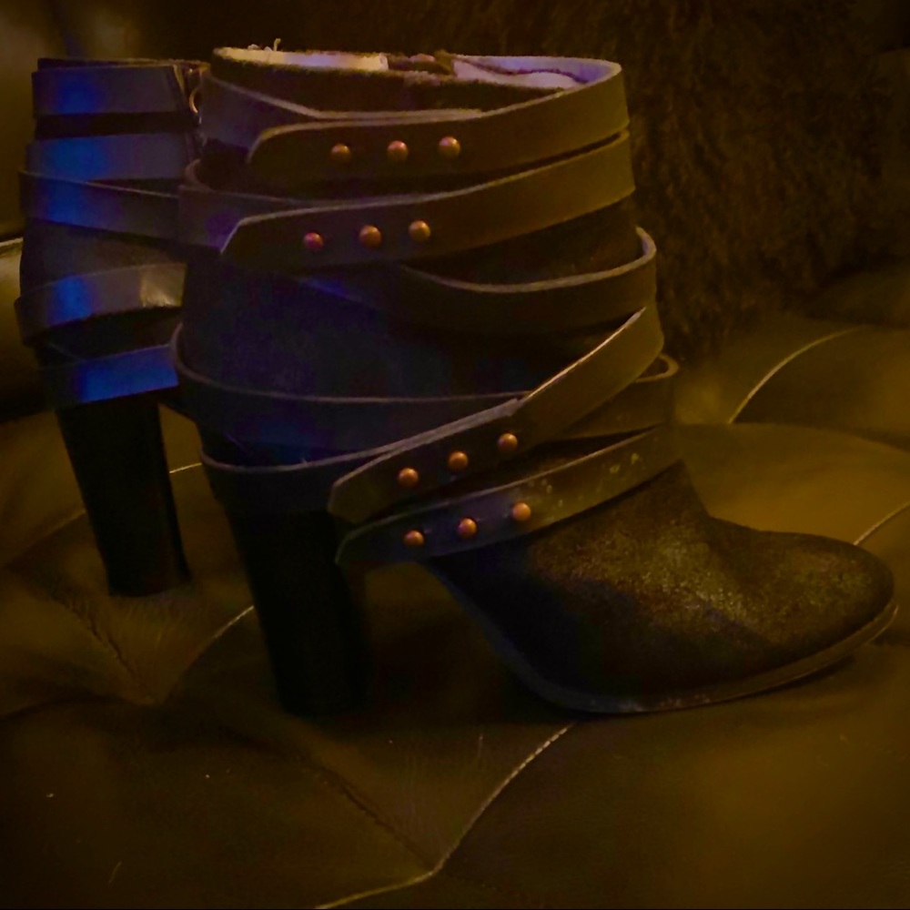 Joe’s Jeans Booties ✨